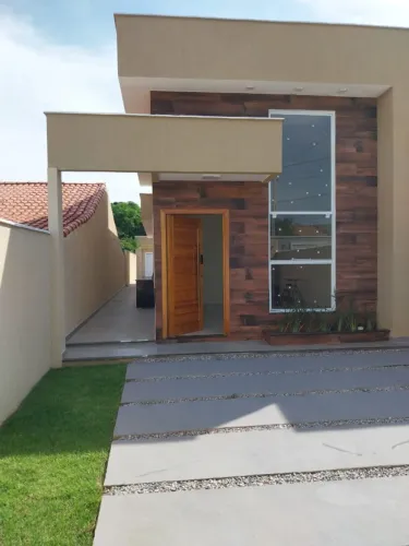Casa com 3 quartos (sendo 1 suíte)para alugar - Praia de Itaipuaçu - Maricá/RJ