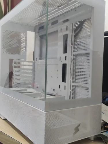 Gabinete SuperFrame "DETONATOR" MID TOWER
