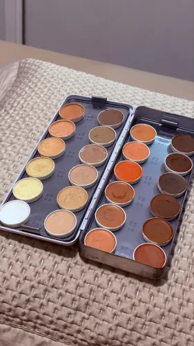 Derma Color - Kryolan. Paleta de 24 cores