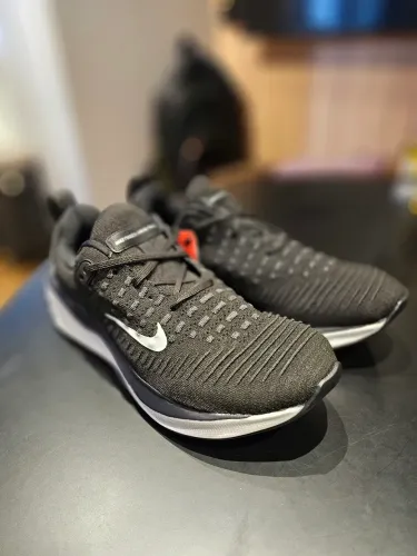 Tênis Nike React Infinity Run Flyknit 4 