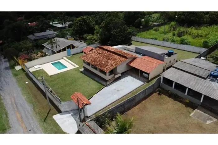 Chácara Mobiliada para alugar em Quintas de Pirapora - Pilar do Sul - SP