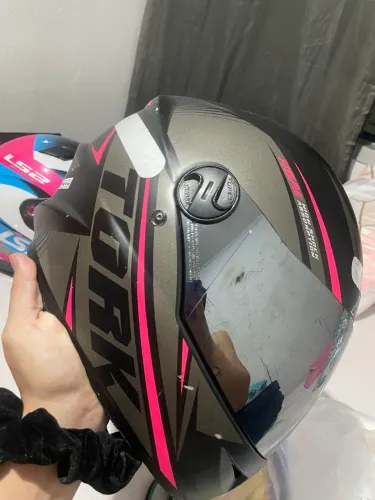 Capacete Pro Tork - Tamanho 56 - Com Viseira Espelhada + Fumê