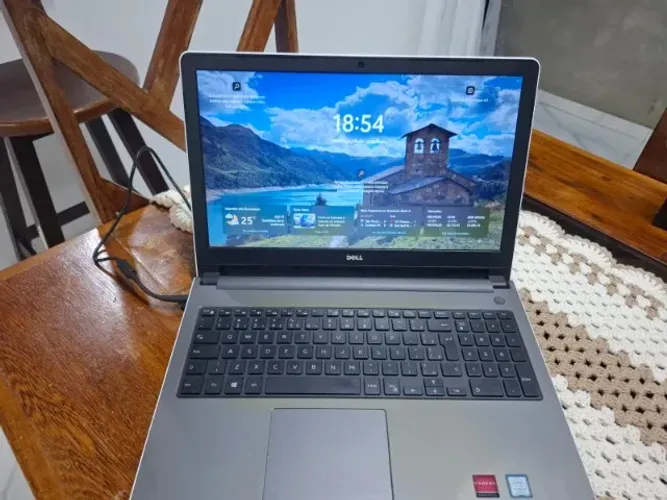 Notebook Dell Inspiron 15 i5 16GB SSD 240GB Radeon 2GB Win+Office