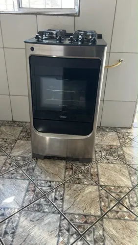 Fogão 4 Bocas CFO4VAR Trempe de Ferro Fundido e Mesa de Vidro Consul