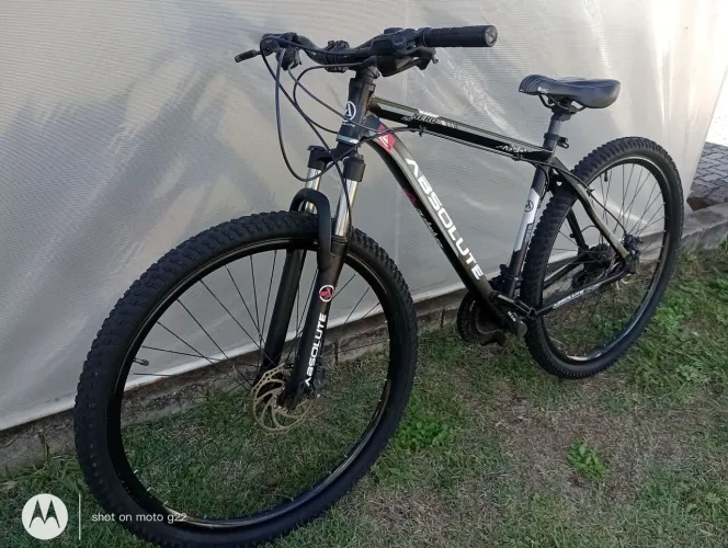 Bicicleta aro 29 ótimo estado 