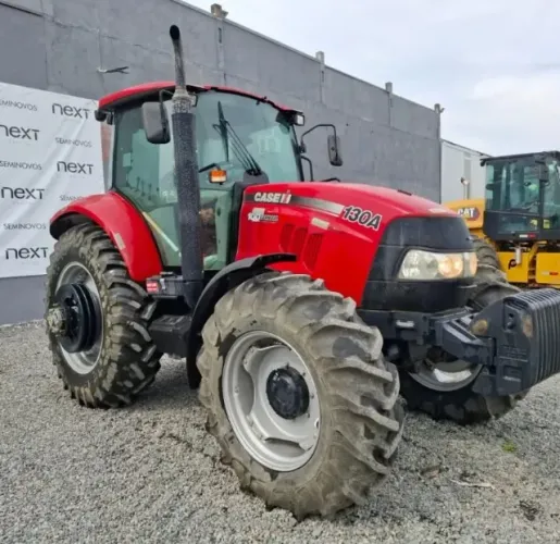 Trator Agrícola Case Farmall 130 A