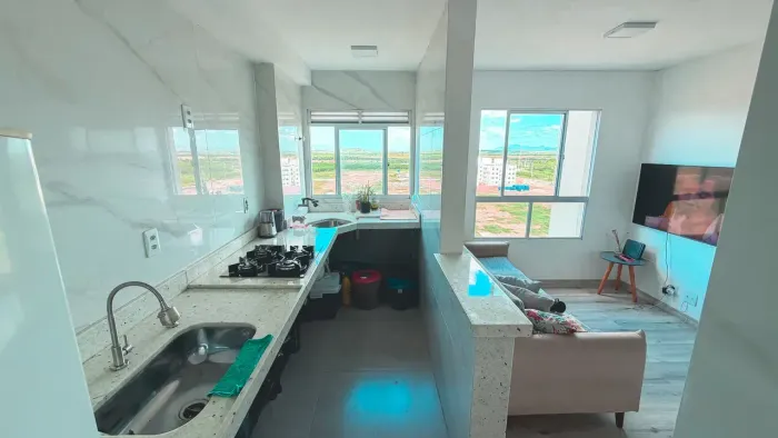 APARTAMENTO REFORMADO | 2 QUARTOS | ÚLTIMO ANDAR | VISTA DO VALE