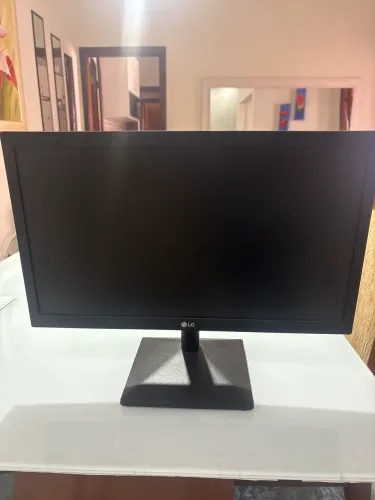 Monitor LG 19.5" HDMI VGA Perfeito Para Escritório E Uso Diário