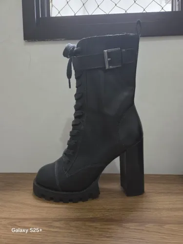 Coturno John john novo