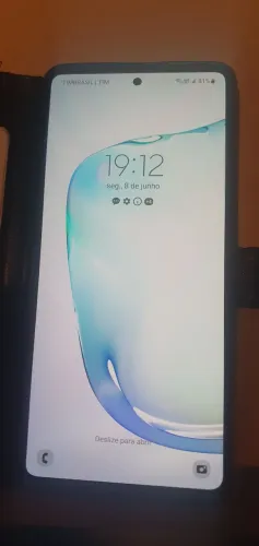 Vendo selular sansung galaxi note 10.laithi com nota fiscal ou troco em um tablet da sa m