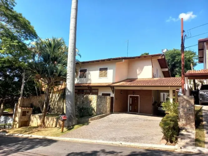 Casa a venda na Granja Viana Condominio Nova Higienopolis