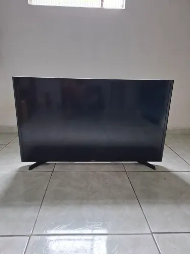 TV Samsung 40" Smart, para retira de peças!