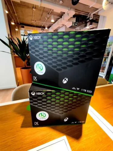 Xbox Series X 1TB Preto - Lacrado - ESCRITÓRIO ABC SP