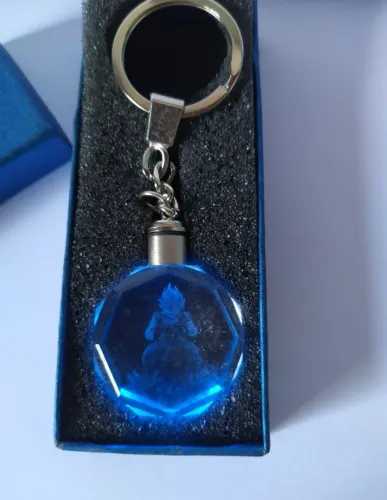  Chaveiro DBZ Cristal LED 