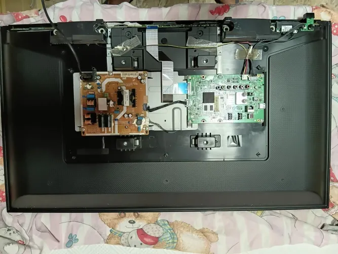 Placas e Peças de TV á partir de R$ 30,00