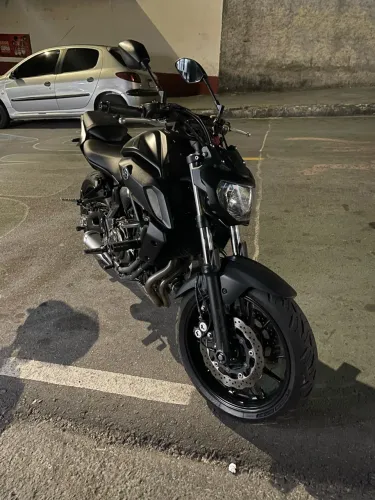 YAMAHA MT-07