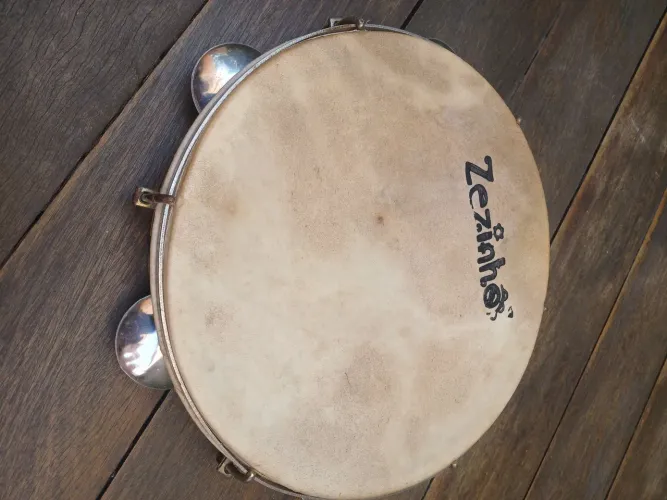Pandeiro 10' Couro e Madeira Original Zezinho - Pouquíssimo uso!