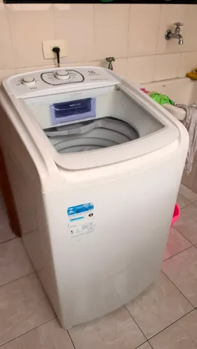 Estou vendendo uma máquina de lavar roupa da Electrolux de 11kilo