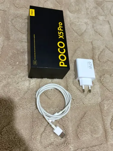 Poco x5 pro 256 gb, 8 ram ( usado). Excelente estado .