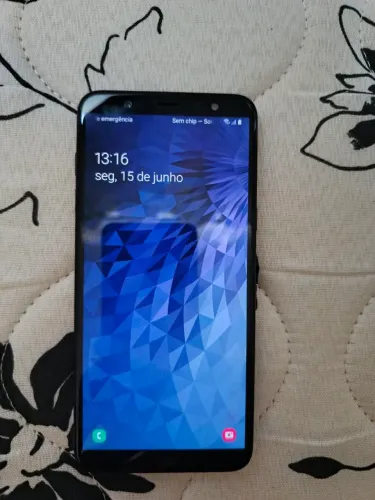 Samsung Galaxy J8 