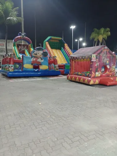 Aluguel de brinquedos infláveis 