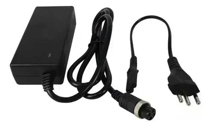 Fonte Para Mesa De Som 15v +48v 4 Pinos P/ Arcano Soundvoice