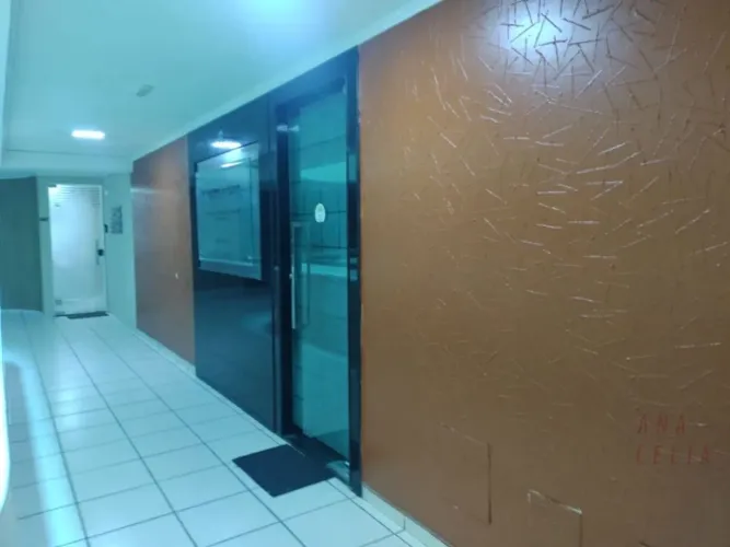 SALA COMERCIAL NA EPITÁCIO PESSOA - R$ 150.000,00