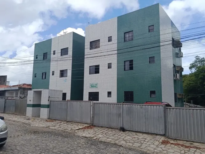 Alugo água fria