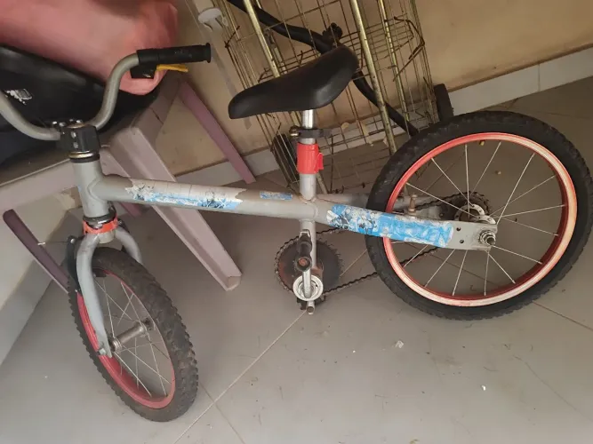 Bicicleta aro 16 para reformar