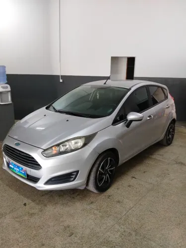 Ford Fiesta 1.5 16V Flex Mec. 5P 2015
