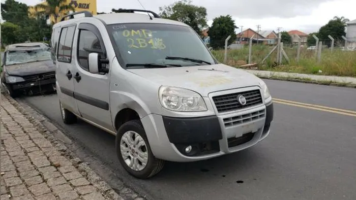 Sucata Doblo Essence 1.8 2013, para retirada de peças