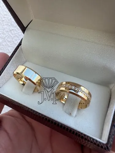 Aliança Ouro18k 7mm cravejado com brilhantes 
