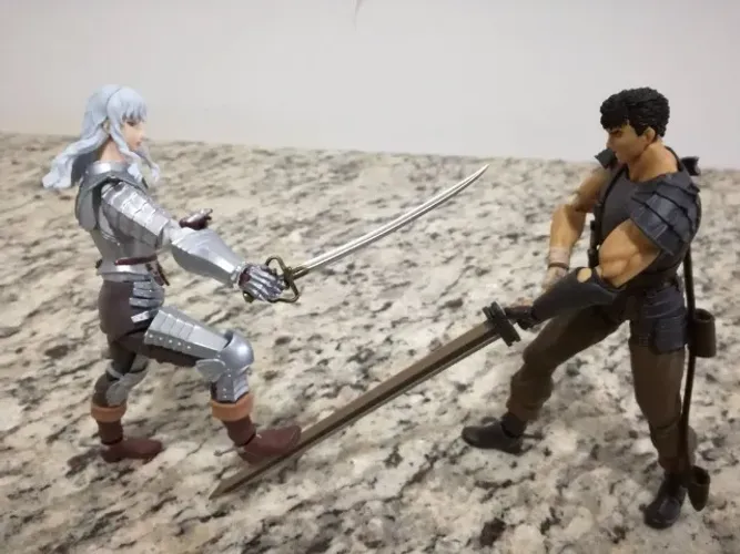 Guts Griffith Figma Berserk Bando do Falcão
