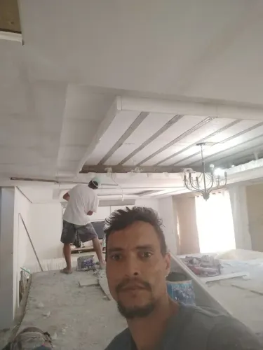 Gesseiro profissional 
