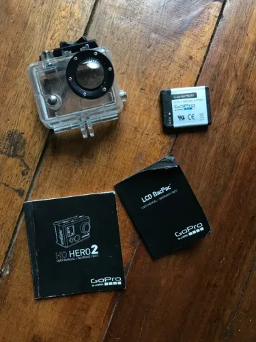 Suportes e caixas estanques para Go Pro