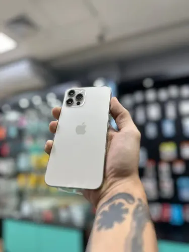 iPhone 12 Pro 256GB Seminovo + 6 meses de garantia