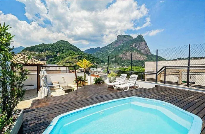Cobertura com 4 Quartos ( Suítes) à venda, 232 m2 por R$ 3.600.000 - Jardim Oceânico - Rio