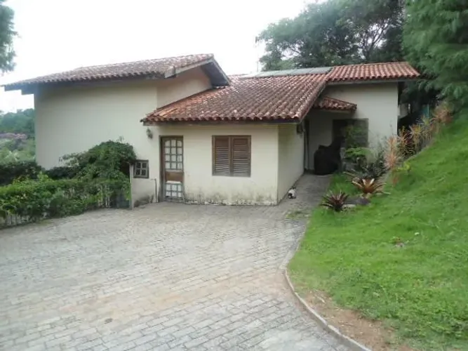 Casa, 300 m² - venda por R$ 2.000.000,00 ou aluguel por R$ 7.200,00/mês - Granja Viana - C