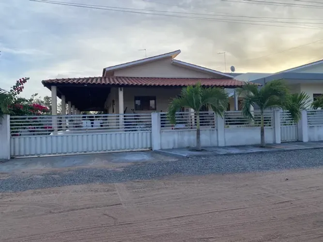 Vende-se casa em condomínio green ville 