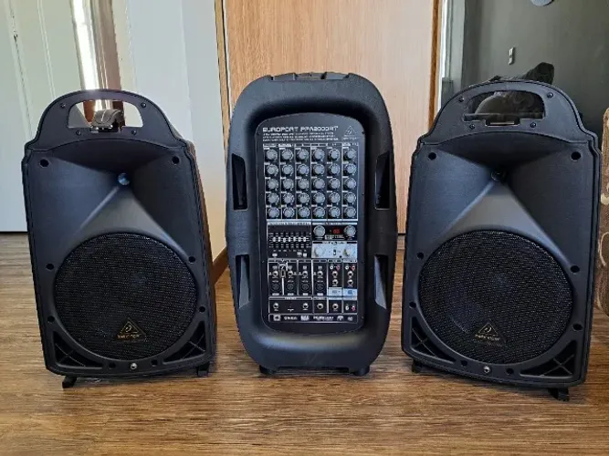 PA Behringer Europort 2000 BT 