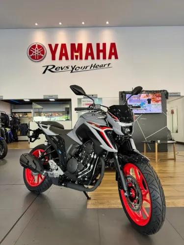 NOVA FAZER FZ25 Connected