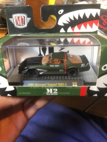 Miniatura Camaro IROC-Z M2 Machines