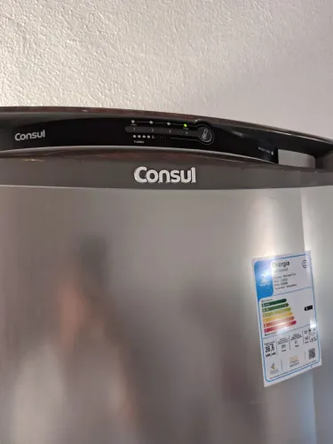 Geladeira Consul grande 1 porta 8 meses de uso somente 