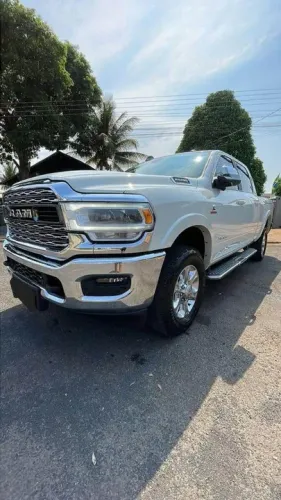 DODGE RAM 2500 LARAMIE 4X4 DIES 2021