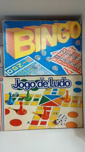 Jogo Estrela Ludo e Loto Antigos Completos - detalhe peão
