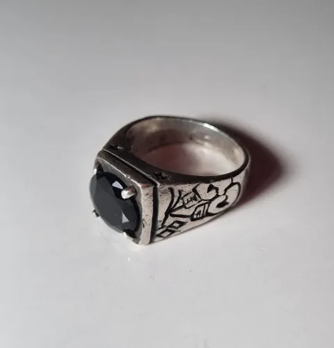 Anel Born to Win Onix e Prata 925 - Germano Agustini