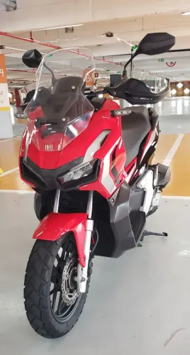 Honda ADV 150 2022- Impecável 