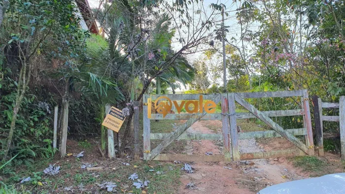 Sítio com muito verde, ar puro e tranquilidade à Venda - Bairro do Pinga - Pindamonhangaba