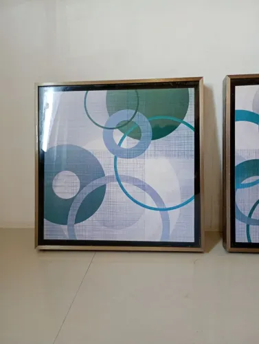 Quadros Abstratos com Círculos Geométricos