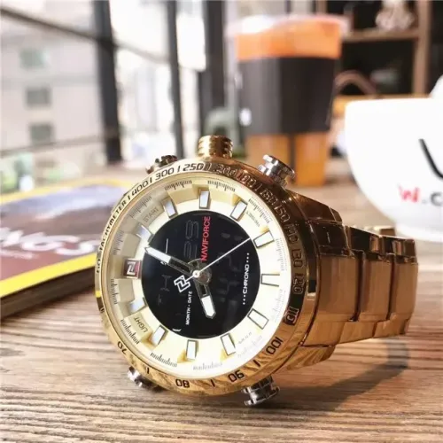 Relógio Naviforce 9093 Gold Inox 3Bar, Resistente a água